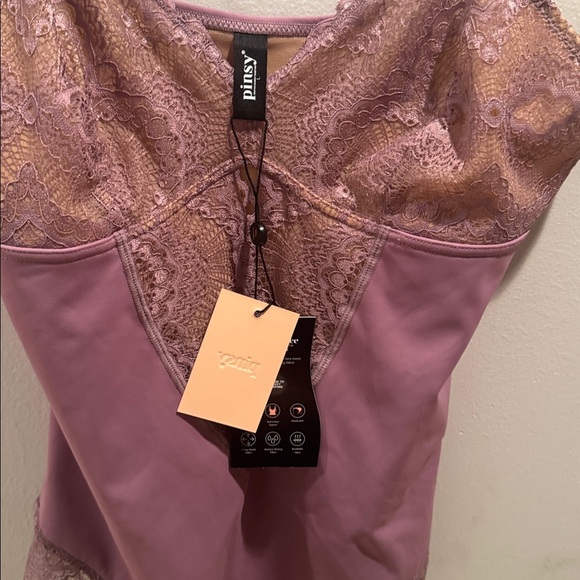 NWT Pinsy Lace Detail Lilac Bodysuit Large - Picture 4 of 8